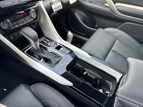 New 2026 Mitsubishi Eclipse Cross SEL AWD/4WD image 10