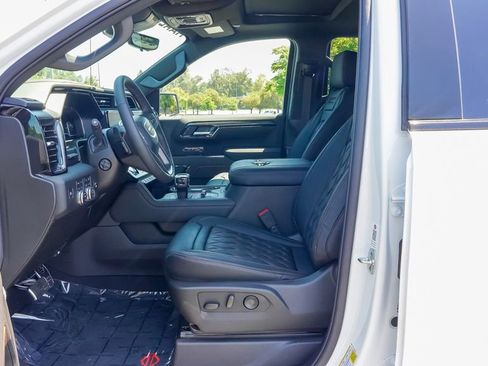 New 2025 GMC Sierra 1500 AT4 w/ AT4 Premium Package image 25