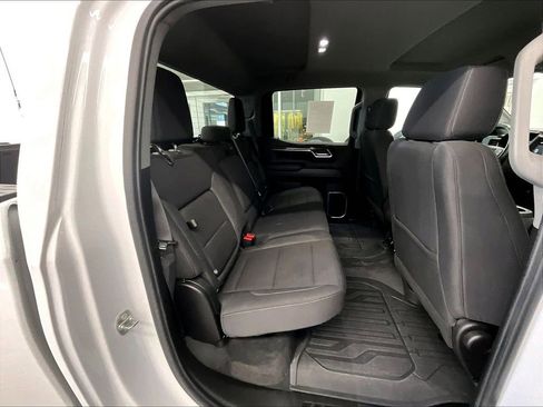 Used 2024 GMC Sierra 1500 Elevation image 16