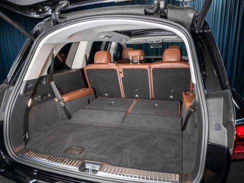New 2026 Mercedes-Benz GLS 450 4MATIC image 7
