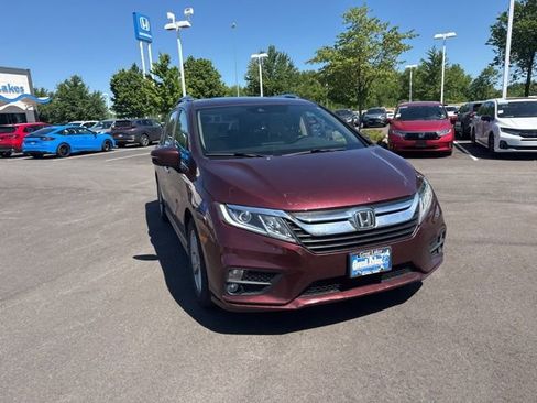 Used 2018 Honda Odyssey EX-L image 3