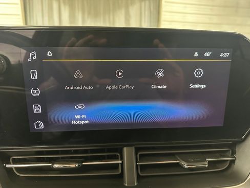 Certified 2024 Chevrolet Trax ACTIV image 10