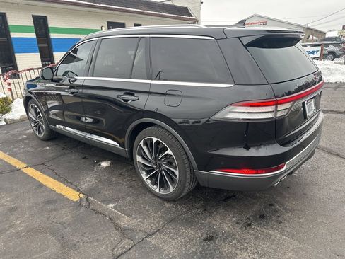 Used 2020 Lincoln Aviator Reserve w/ Equipment Group 202A image 3