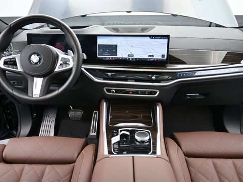 Used 2026 BMW X6 xDrive40i AWD/4WD image 13