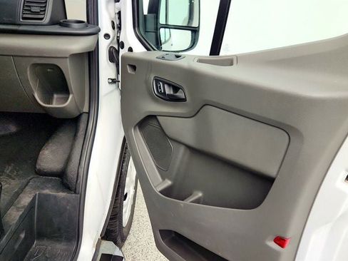 Used 2024 Ford Transit 250 T-250 130 Low Rf 9070 GVWR RW w/ Exterior Upgrade Package image 26