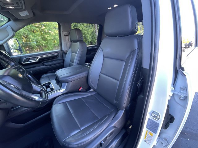 Used 2024 Chevrolet Silverado 2500 LTZ w/ LTZ Plus Package AWD/4WD image 19