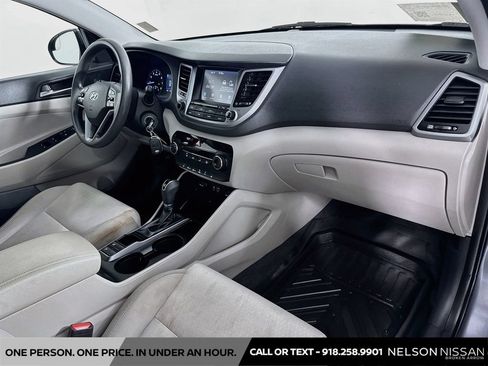Used 2018 Hyundai Tucson SEL FWD image 27