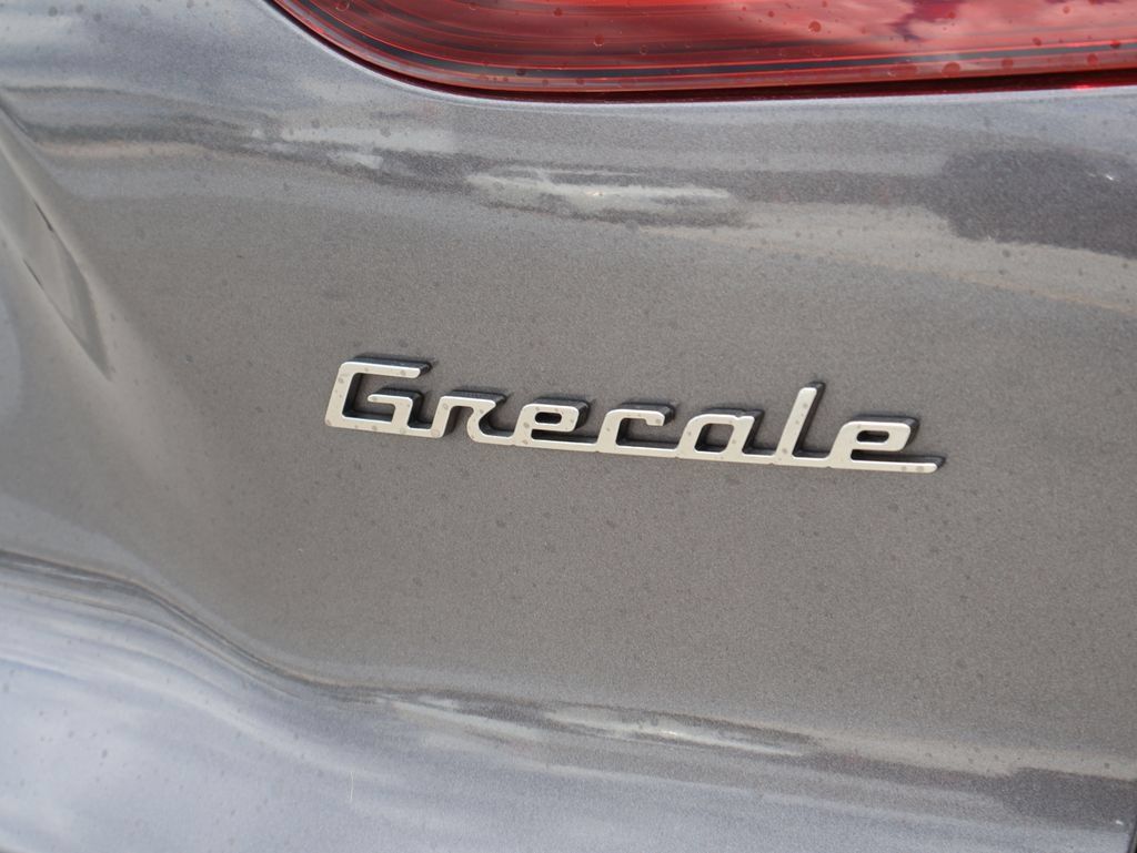 Used 2023 Maserati Grecale Trofeo AWD/4WD image 8