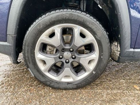 Used 2020 Jeep Compass Limited image 31