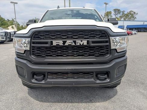 Used 2022 RAM 3500 Tradesman image 9