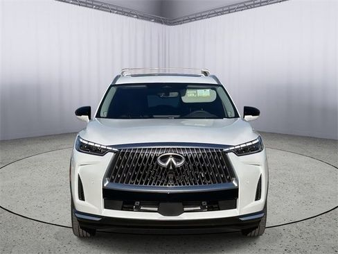 New 2026 INFINITI QX60 Luxe image 4