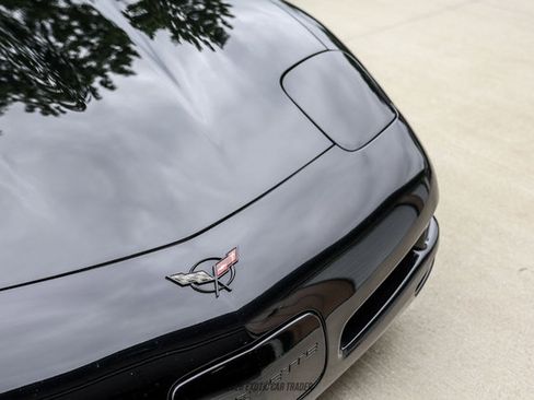 Used 2003 Chevrolet Corvette Convertible w/ Preferred Equipment Group1 RWD image 54