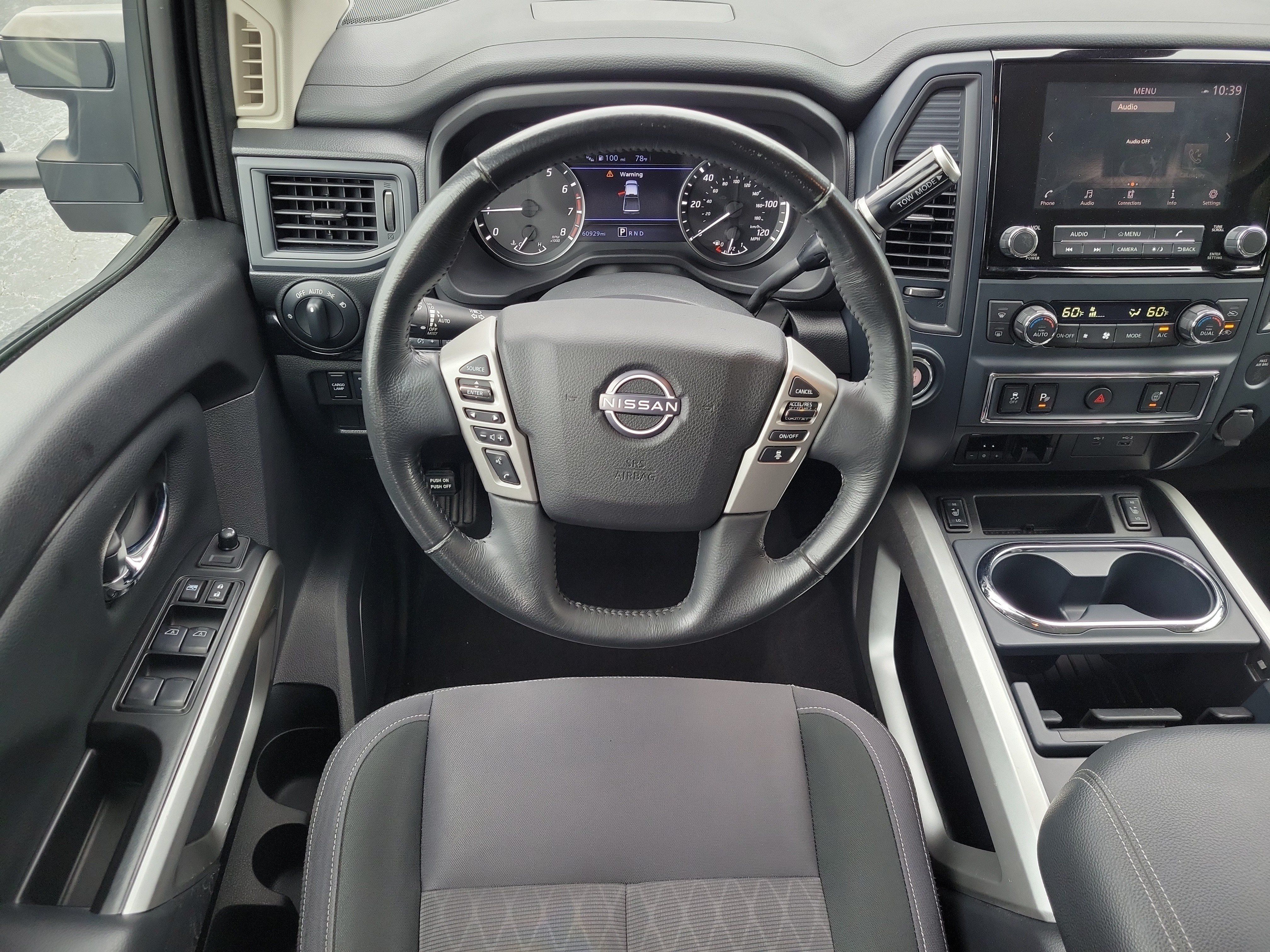 Used 2023 Nissan Titan SV w/ SV Convenience Package RWD image 16