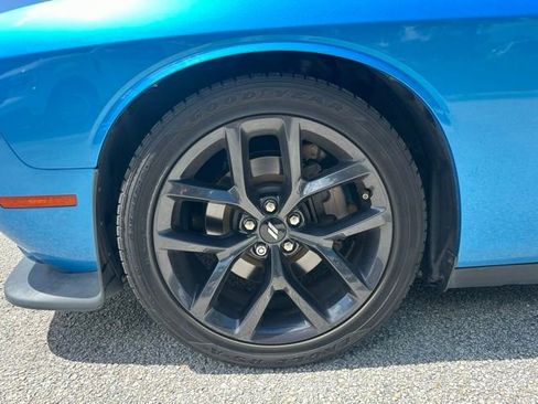 Used 2019 Dodge Challenger GT w/ Driver Convenience Group RWD image 28