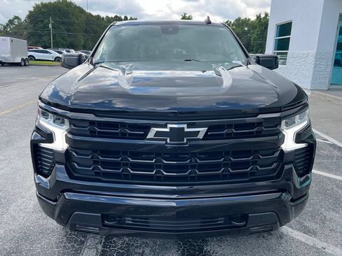 Used 2025 Chevrolet Silverado 1500 RST RWD image 5