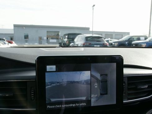 Used 2023 Ford Explorer ST-Line image 26