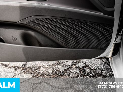 Used 2023 Hyundai Elantra SEL image 55