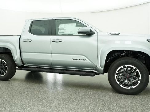 New 2026 Toyota Tacoma TRD Sport AWD/4WD image 28