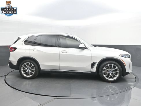 Certified 2024 BMW X5 xDrive50e w/ Executive Package AWD/4WD image 8