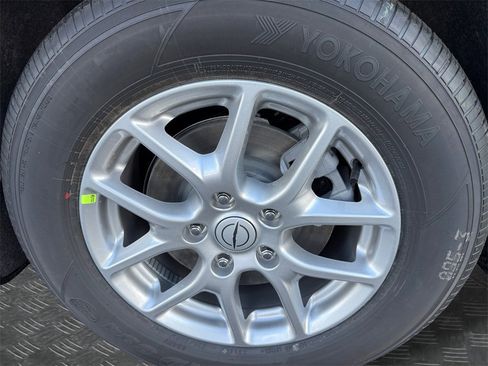 New 2026 Chrysler Pacifica Select image 20