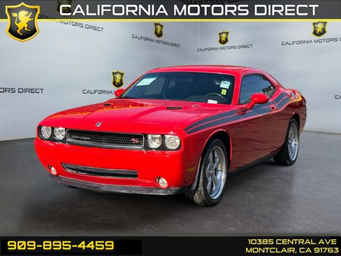 Used 2010 Dodge Challenger R/T image 1