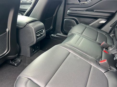 New 2025 Lincoln Corsair Grand Touring w/ Equipment Group 301A image 10