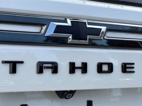 Used 2022 Chevrolet Tahoe Z71 w/ Luxury Package image 27