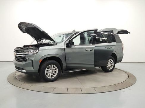Used 2024 Chevrolet Tahoe LT image 11