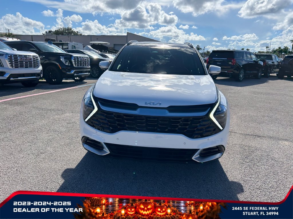 Used 2025 Kia Sportage SX FWD image 2