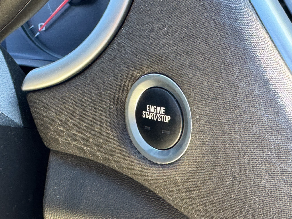 Used 2023 Chevrolet Malibu LT FWD image 23