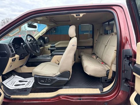 Used 2016 Ford F150 XLT w/ Equipment Group 302A Luxury image 25