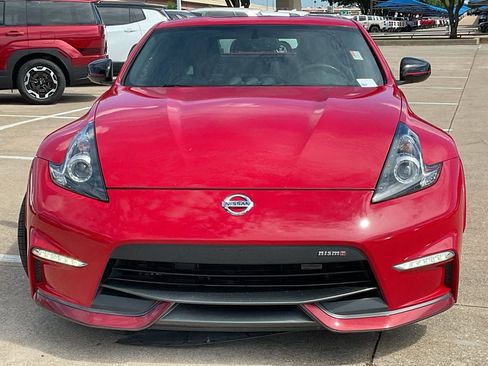 Used 2016 Nissan 370Z NISMO image 3