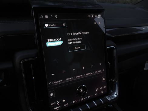 New 2026 GMC Yukon Elevation image 15