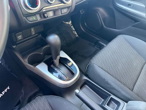 Used 2020 Honda Fit EX image 13