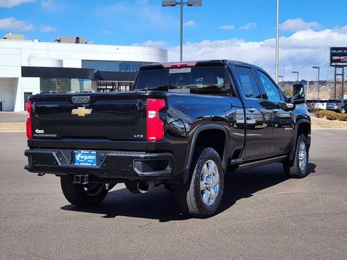 Used 2022 Chevrolet Silverado 3500 LTZ w/ Z71 Chrome Sport Edition image 3