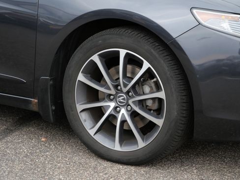 Used 2015 Acura TLX V6 SH-AWD w/ Technology Pkg image 3