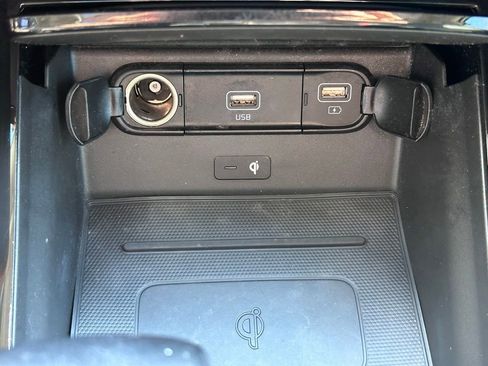 Used 2022 Kia Telluride SX w/ SX Prestige Package AWD/4WD image 38