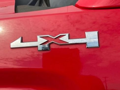 Used 2016 GMC Sierra 3500 SLE w/ SLE Preferred Package AWD/4WD image 11