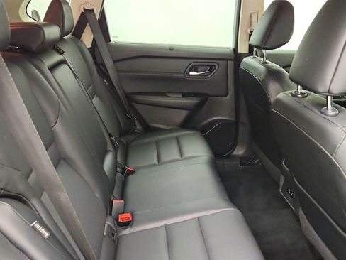 Used 2025 Nissan Rogue SV w/ SV Premium Package FWD image 23