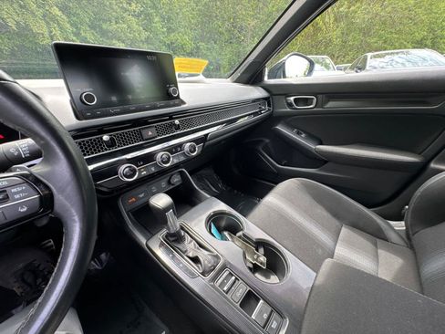 Used 2025 Honda Civic Sport image 22