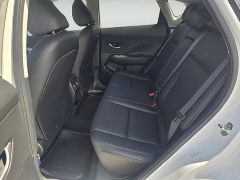 Used 2024 Hyundai Kona Limited AWD/4WD image 27