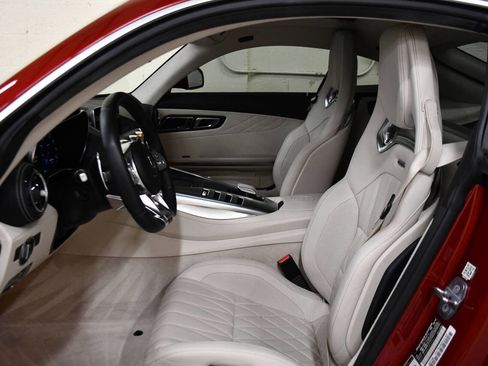Used 2020 Mercedes-Benz AMG GT C image 11