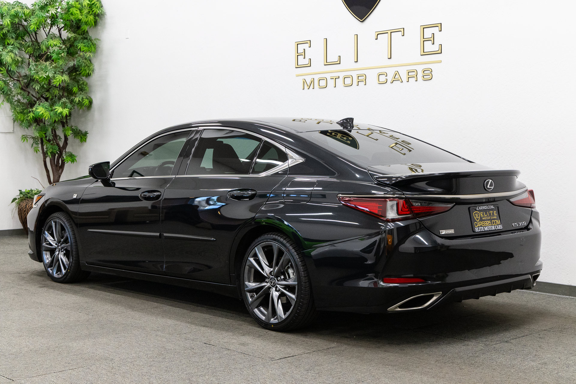 Used 2020 Lexus ES 350 F Sport w/ Accessory Package 2 FWD image 3