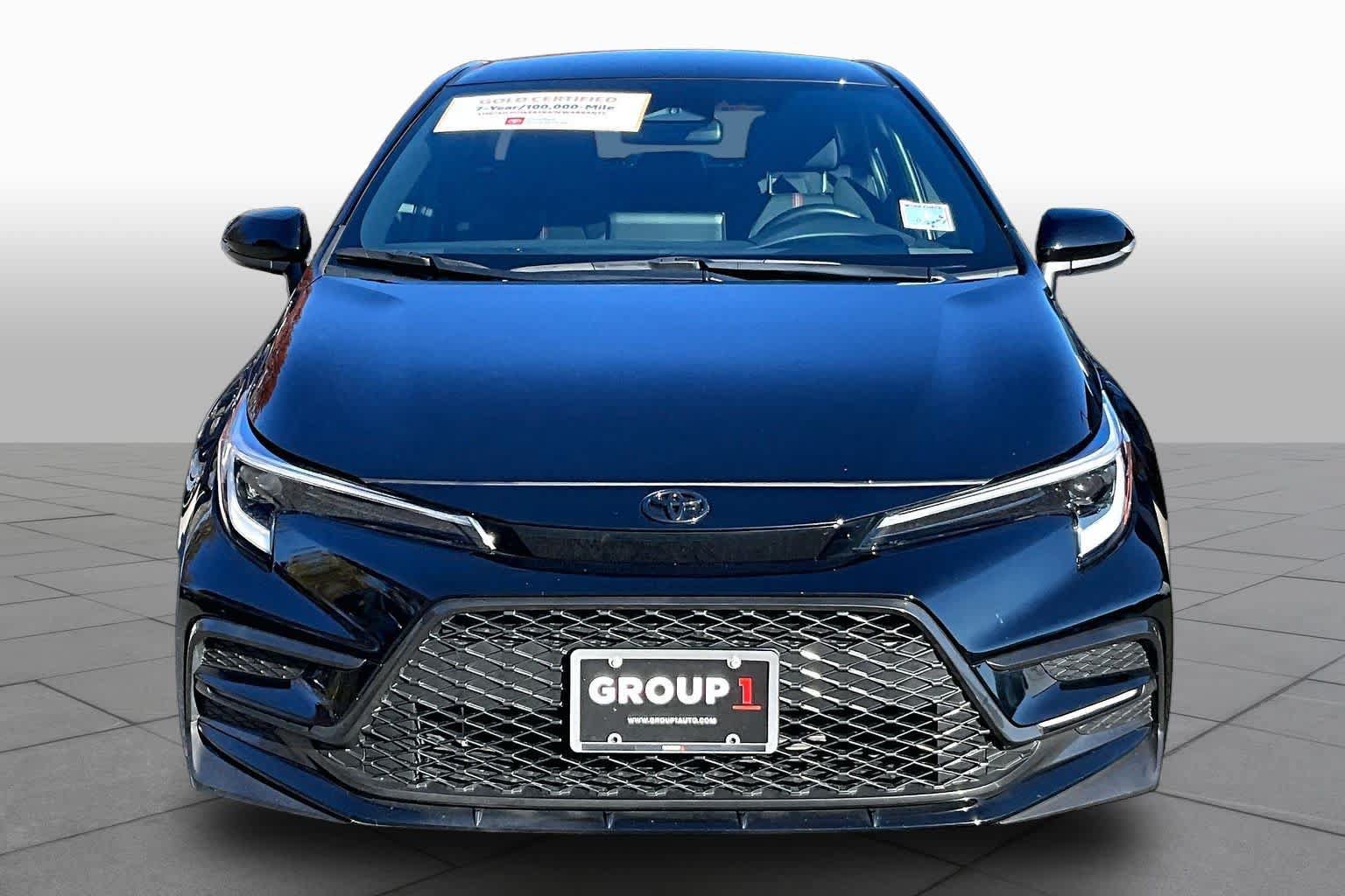 Certified 2026 Toyota Corolla SE FWD image 3