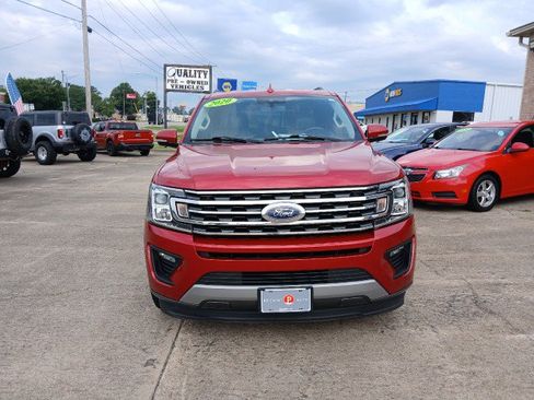 Used 2020 Ford Expedition XLT w/ Equipment Group 201A RWD image 9
