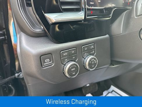 New 2026 GMC Sierra 1500 SLT w/ SLT Premium Package AWD/4WD image 24