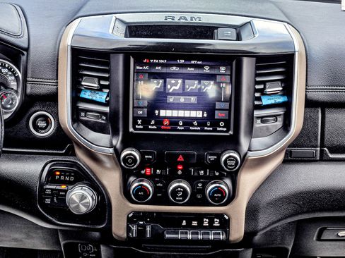 Used 2019 RAM 2500 Laramie image 17