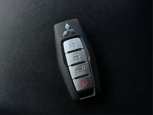 Used 2023 Mitsubishi Outlander SEL 40th Anniversary AWD/4WD image 42