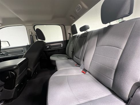 Used 2023 RAM 1500 Classic SLT image 21