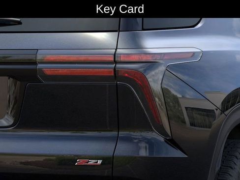 New 2026 Chevrolet Traverse Z71 w/ Enhanced Driving Package AWD/4WD image 12